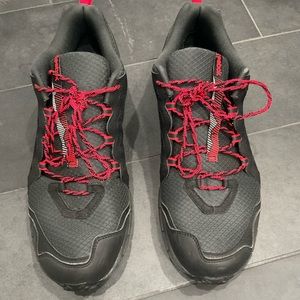 Men’s Reebok Sneaker. Size Men’s sizes 12 sneaker.  Only worn once. Like new